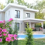 Guzel Evler Family Villa