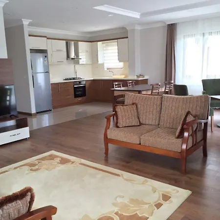 Villa Guzel Evler Family