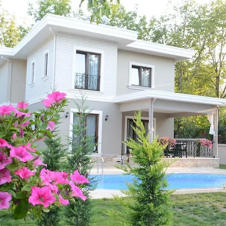Guzel Evler Family Villa