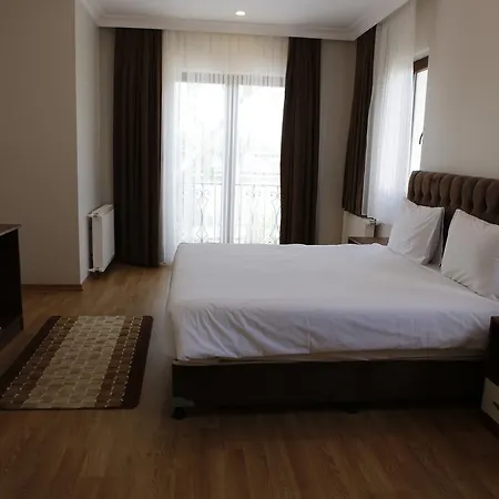 Guzel Evler Family Sapanca