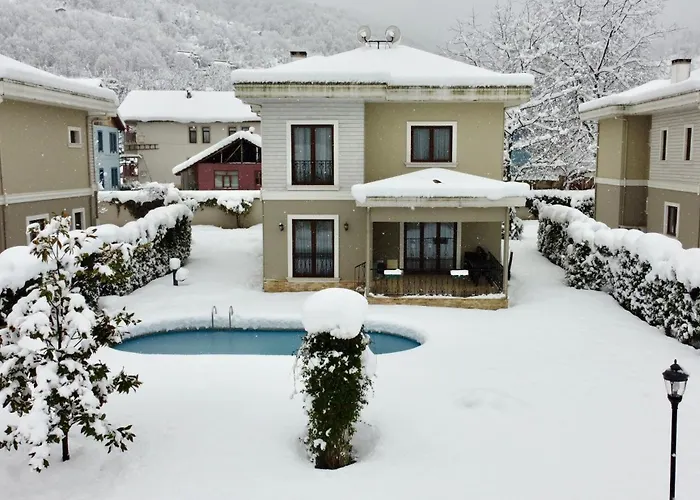 Villa Guzel Evler Family *