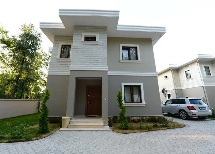 Villa Guzel Evler Family