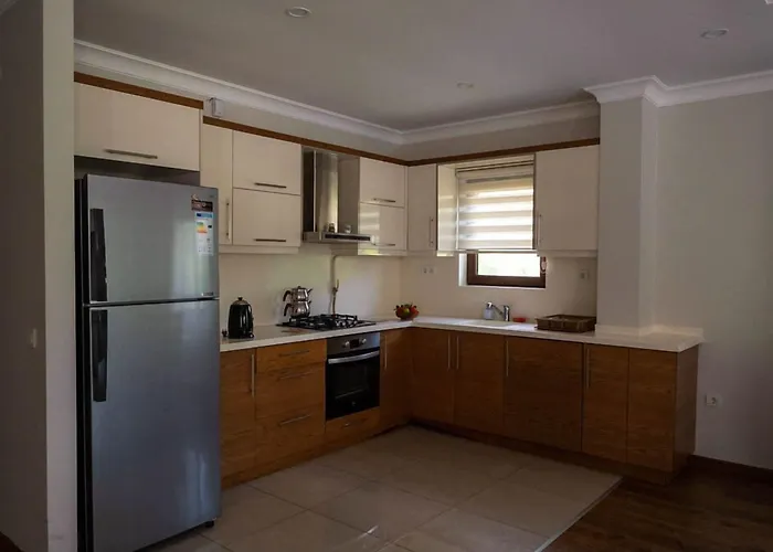 Guzel Evler Family Sapanca