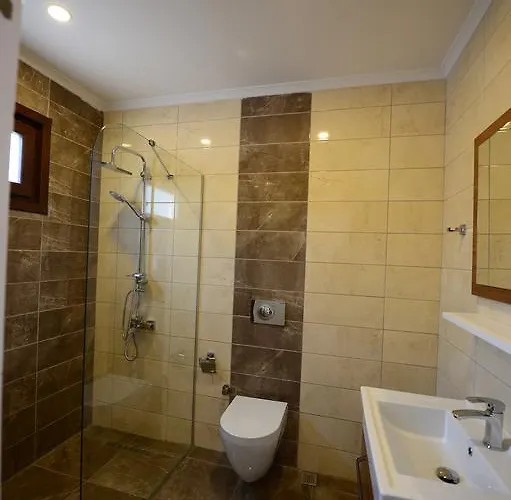 Guzel Evler Family * Sapanca