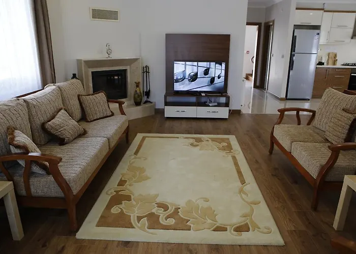 Villa Guzel Evler Family