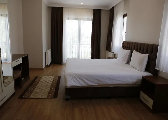 Guzel Evler Family Sapanca