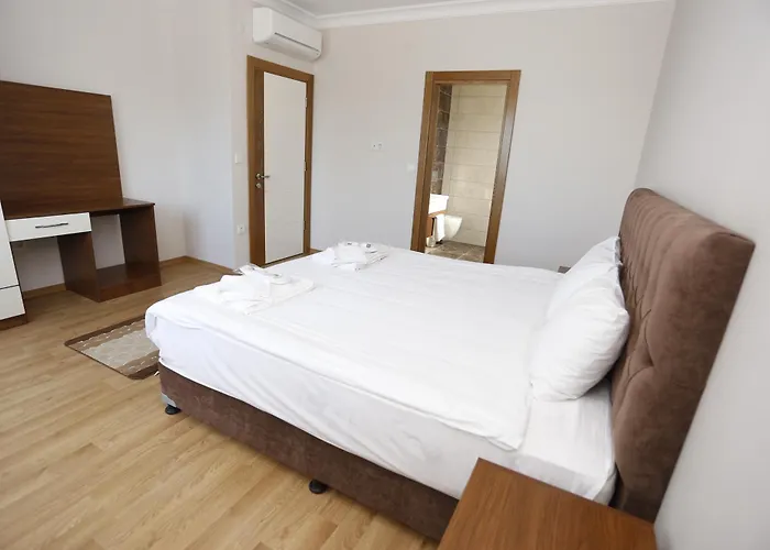 Guzel Evler Family *